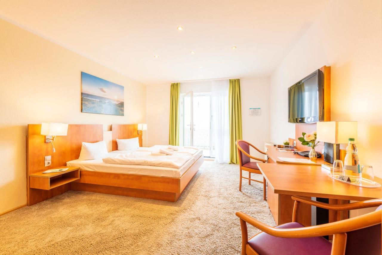 Hotel Koenigslinie Sassnitz Ngoại thất bức ảnh